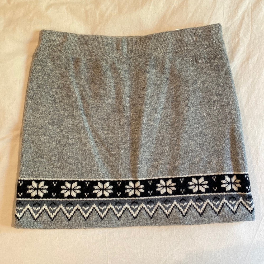 Skhoop skirt